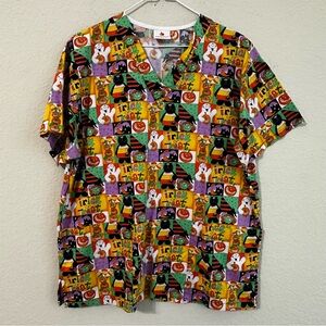 Halloween Themed Scrubs Shirt Front Pockets Short Sleeves Peaches Ghosts Pumpkin